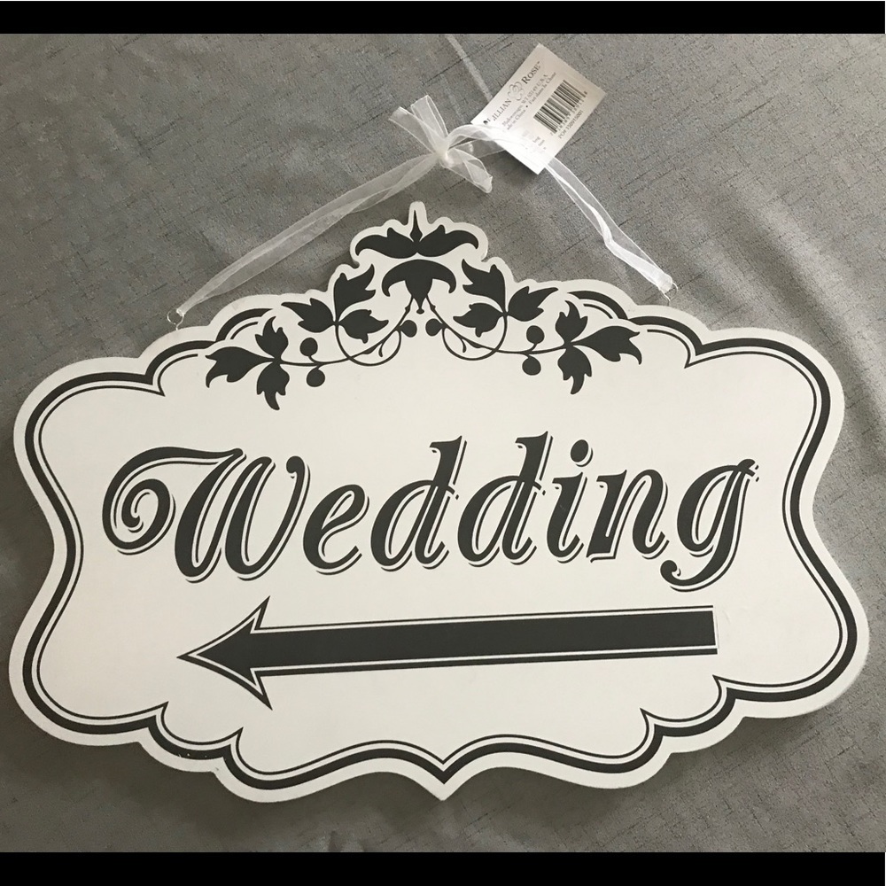 Wedding direction sign by Lillian Rose